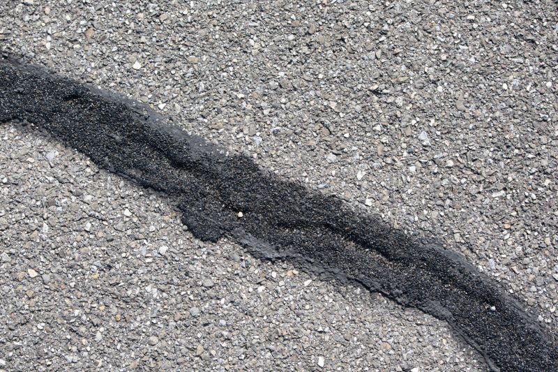 Asphalt Sealing in Tampa, FL