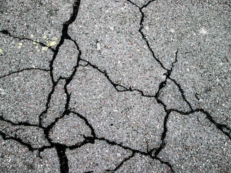 Asphalt Driveway Sealing in Greenville, SC