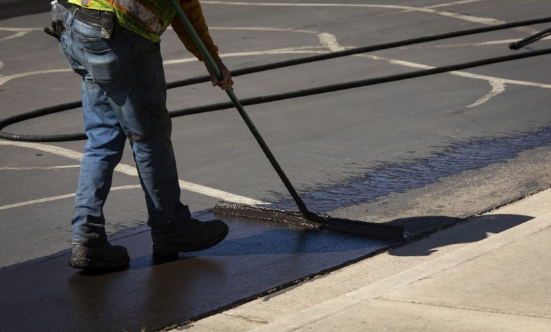 Blacktop Sealcoating in Tampa, FL