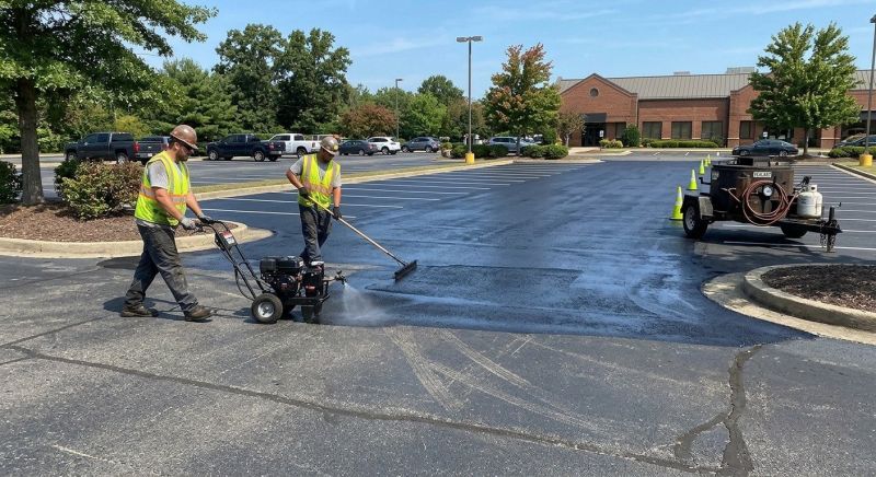 Lot Sealcoating in Columbus, OH